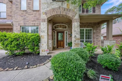 2502 Wynden Meadow Lane Conroe TX 77304