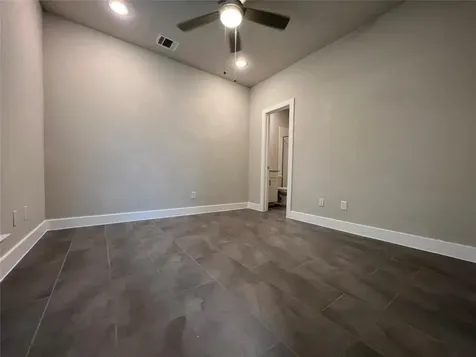 5623 Kansas Street A Houston TX 77007