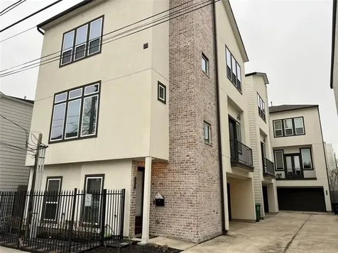 5623 Kansas Street A Houston TX 77007
