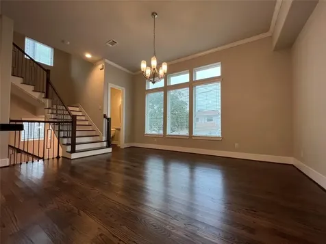 5623 Kansas Street A Houston TX 77007