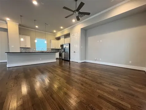 5623 Kansas Street A Houston TX 77007