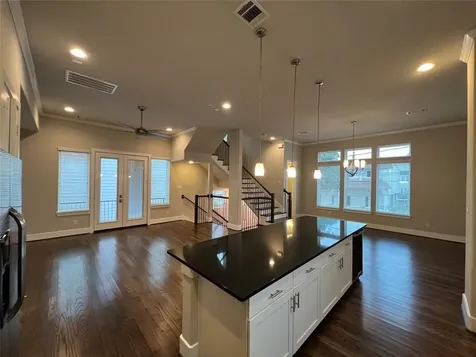 5623 Kansas Street A Houston TX 77007