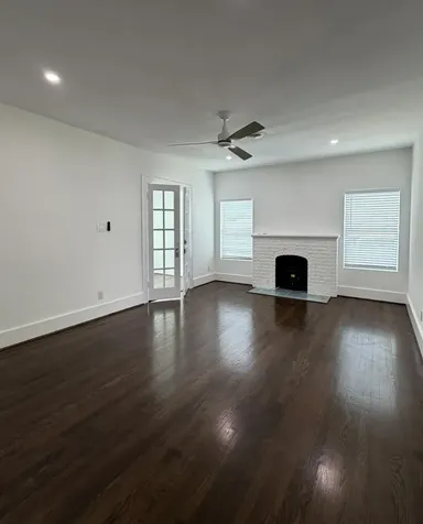 1968 W Mckinney Street Houston TX 77019