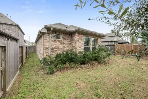 7388 Mount Greylock Loop Porter TX 77365