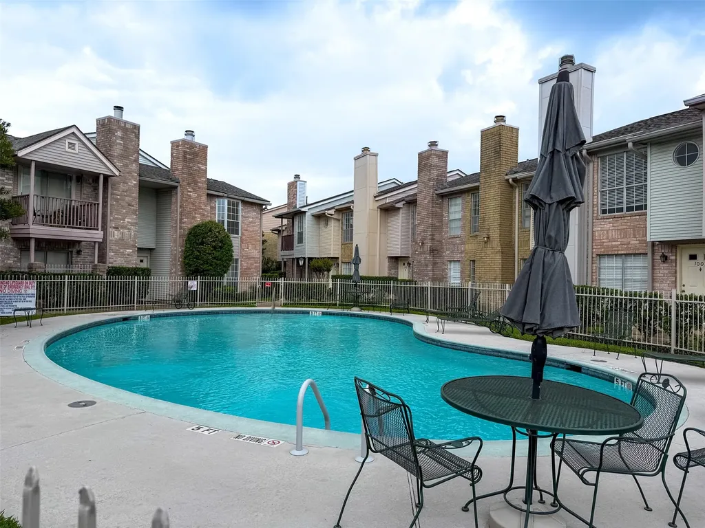 3100 Jeanetta Street 1104 Houston TX 77063