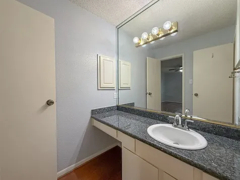 3100 Jeanetta Street 1104 Houston TX 77063