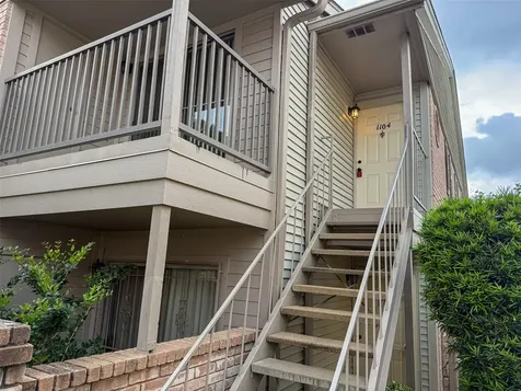 3100 Jeanetta Street 1104 Houston TX 77063