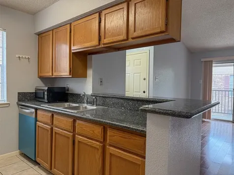 3100 Jeanetta Street 1104 Houston TX 77063