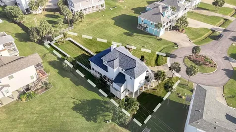 4102 Ghost Crab Lane Galveston TX 77554