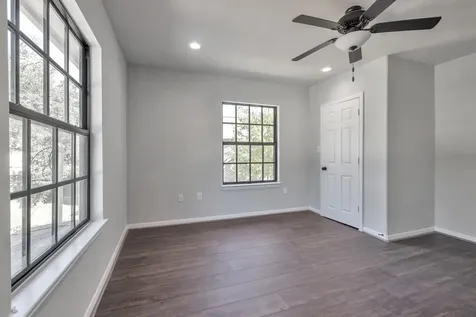7312 Main Street Houston TX 77030