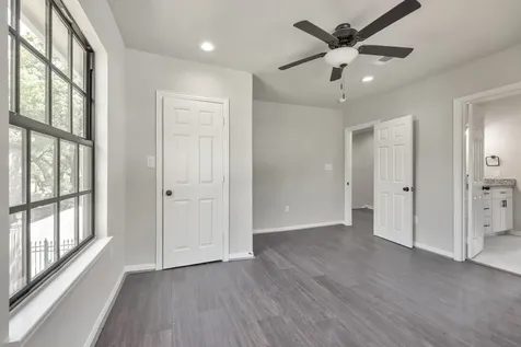 7312 Main Street Houston TX 77030