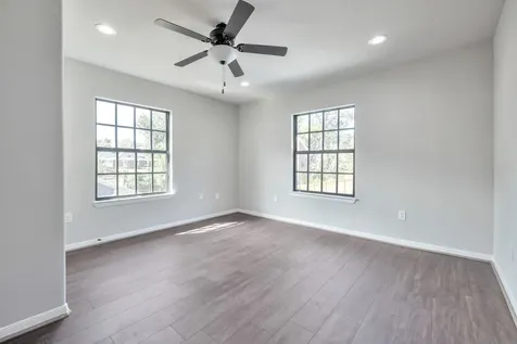 7312 Main Street Houston TX 77030
