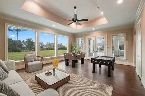 18 Rugged Lark Circle Tomball TX 77377