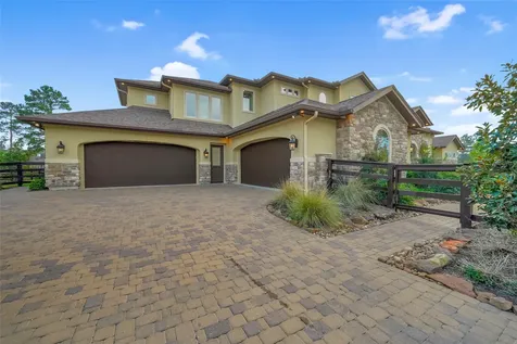 18 Rugged Lark Circle Tomball TX 77377