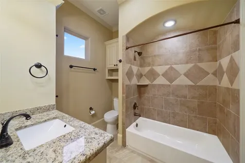18 Rugged Lark Circle Tomball TX 77377