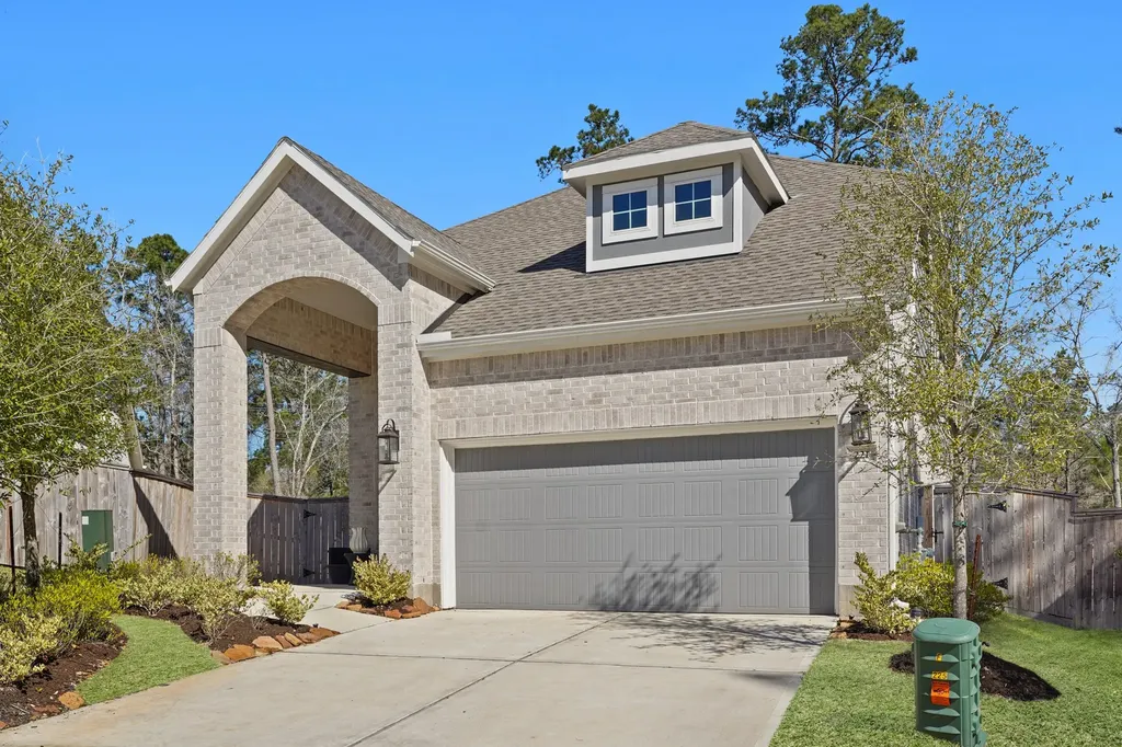 221 Mccrea Court Montgomery TX 77316