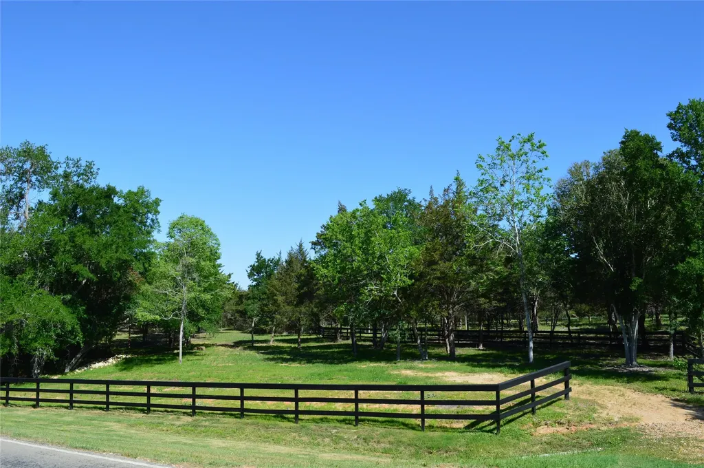 0 Fm-2447 Chappell Hill TX 77426