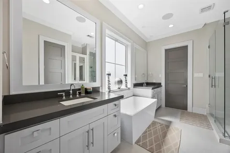 11707 Beachside Galveston TX 77554