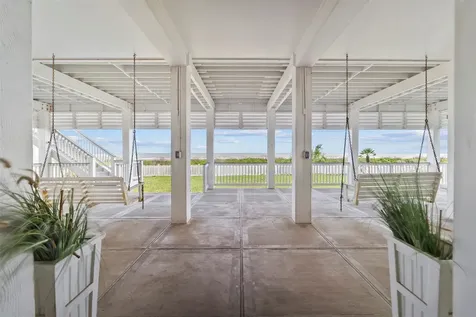 11707 Beachside Galveston TX 77554