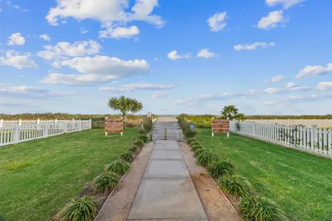 11707 Beachside Galveston TX 77554