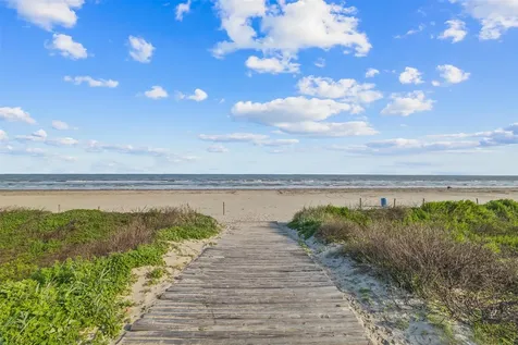 11707 Beachside Galveston TX 77554