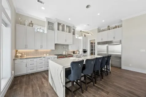 11707 Beachside Galveston TX 77554