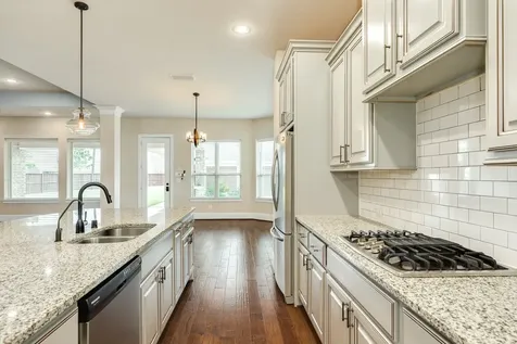 10114 Da Vinci Court Iowa Colony TX 77583