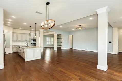 10114 Da Vinci Court Iowa Colony TX 77583