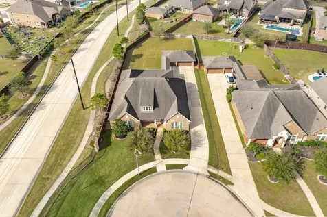 10114 Da Vinci Court Iowa Colony TX 77583