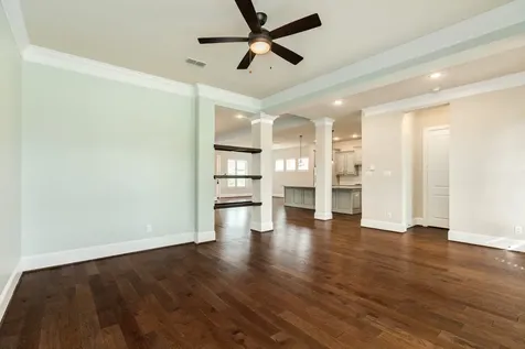 10114 Da Vinci Court Iowa Colony TX 77583