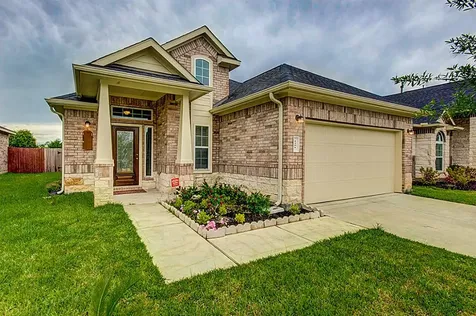 1251 S Maple Drive Katy TX 77493