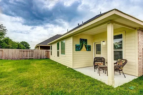 1251 S Maple Drive Katy TX 77493