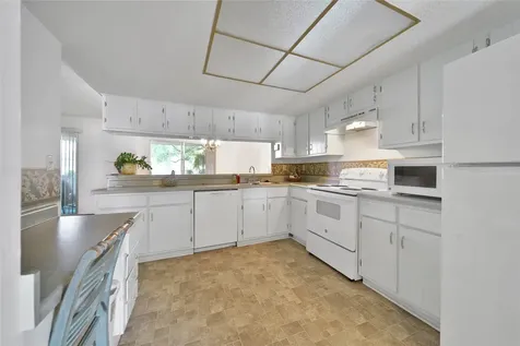 5005 Georgi Lane 155 Houston TX 77092