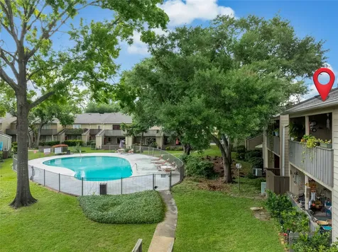 5005 Georgi Lane 155 Houston TX 77092