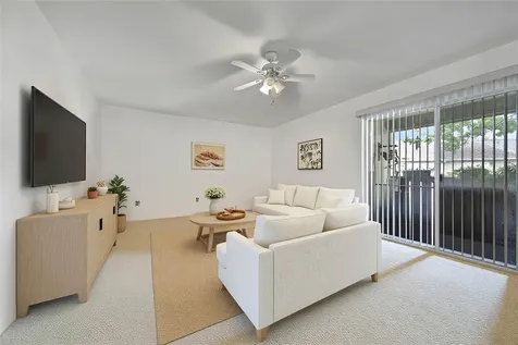 5005 Georgi Lane 155 Houston TX 77092