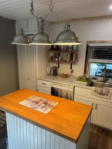 13120 S Lee Shore Drive Willis TX 77318