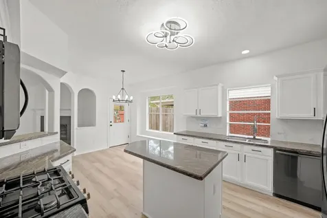8907 Aberdeen Park Drive Houston TX 77095