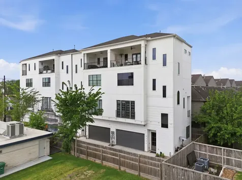 4306 Center Street Houston TX 77007