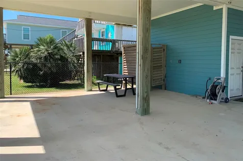 23159 Fresca Street Galveston TX 77554