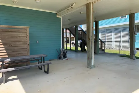 23159 Fresca Street Galveston TX 77554