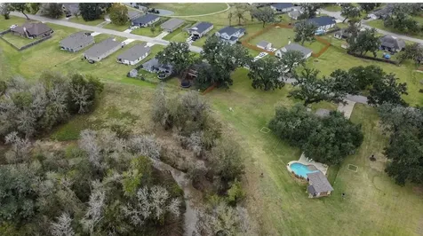 2232 Ridgewood West Columbia TX 77486