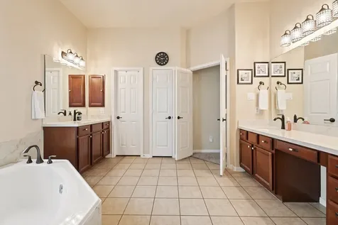 2812 Knob Hill Street Pearland TX 77581