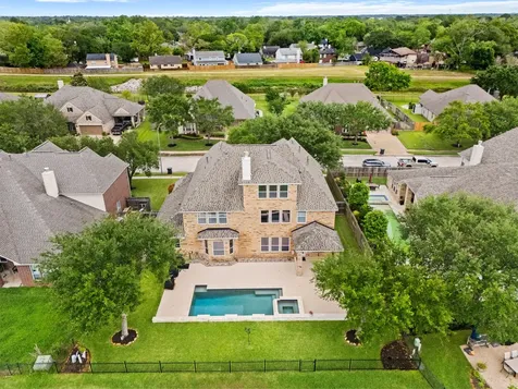 2812 Knob Hill Street Pearland TX 77581