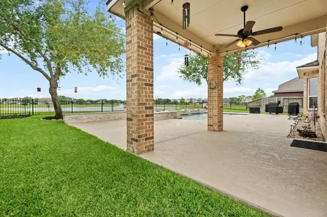 2812 Knob Hill Street Pearland TX 77581
