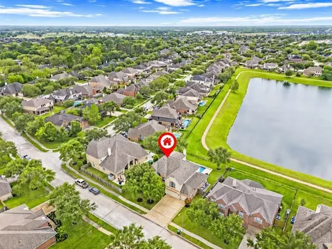 2812 Knob Hill Street Pearland TX 77581