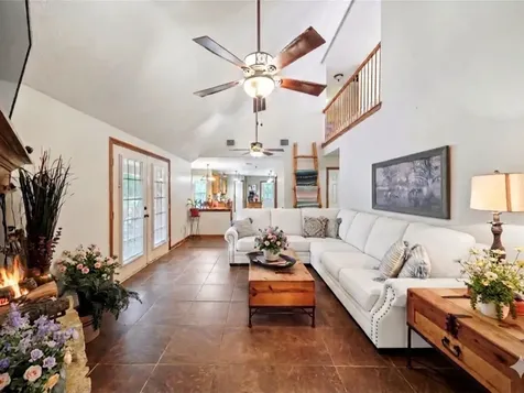 19215 Veterans Road Magnolia TX 77355