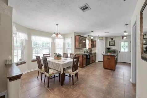 19215 Veterans Road Magnolia TX 77355