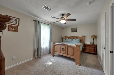 19215 Veterans Road Magnolia TX 77355