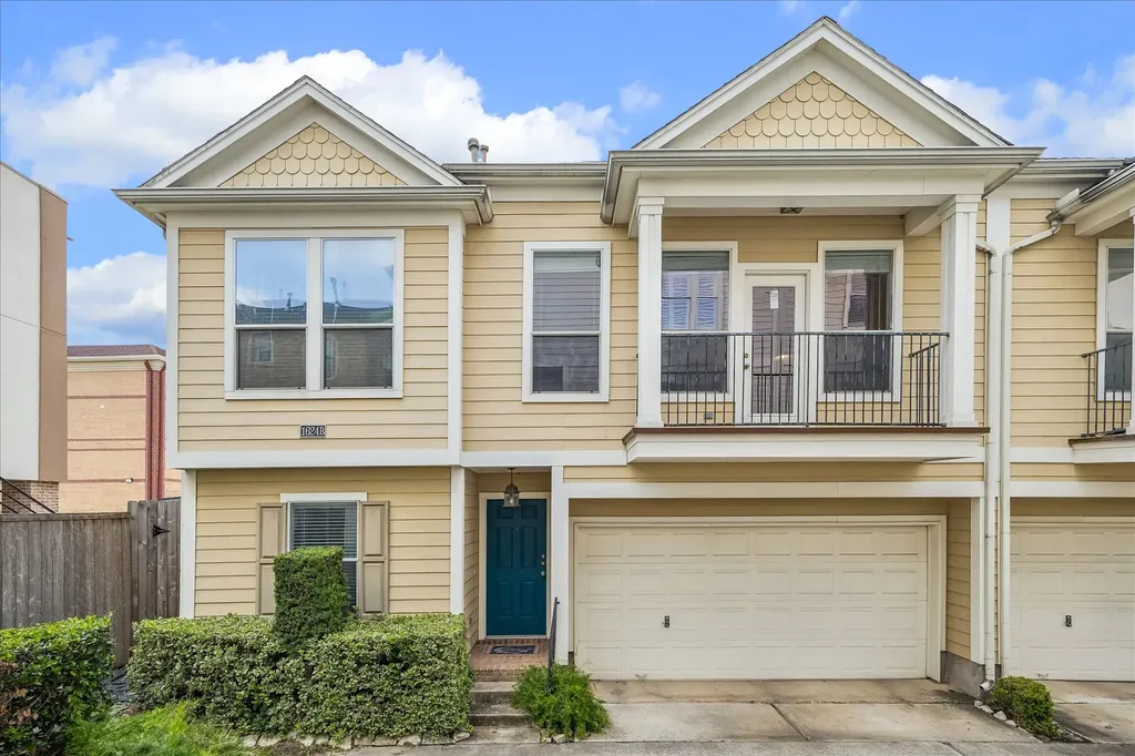 1624 W 25th Street B Houston TX 77008