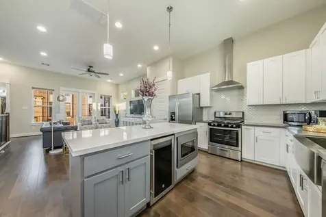2604 Mcilhenny Street Houston TX 77004